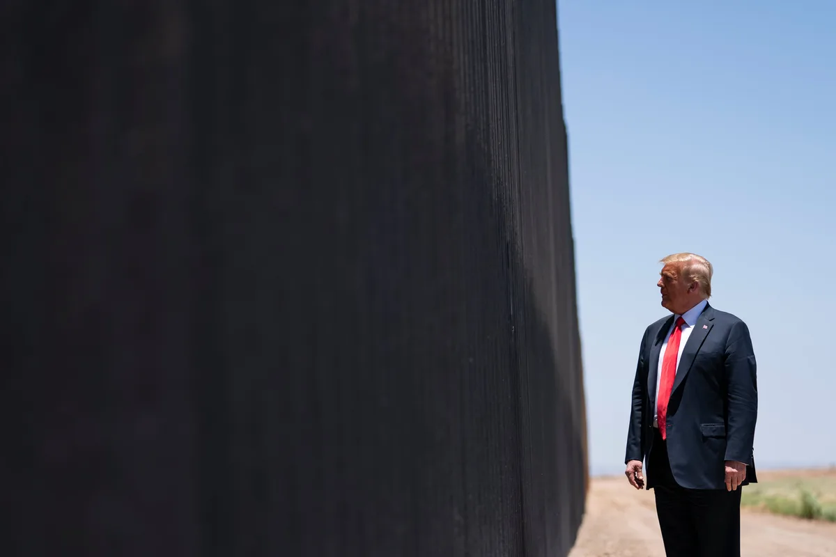 Normas migratorias y endurecimiento del DHS para migrantes que entran legalmente a Estados Unidos