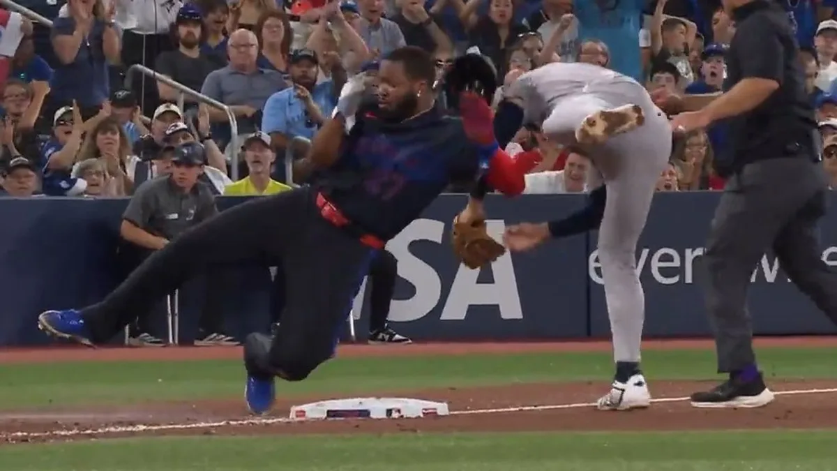 Gotta See It: Blue Jays’ Guerrero Jr. scores, suffers injury on chaotic play