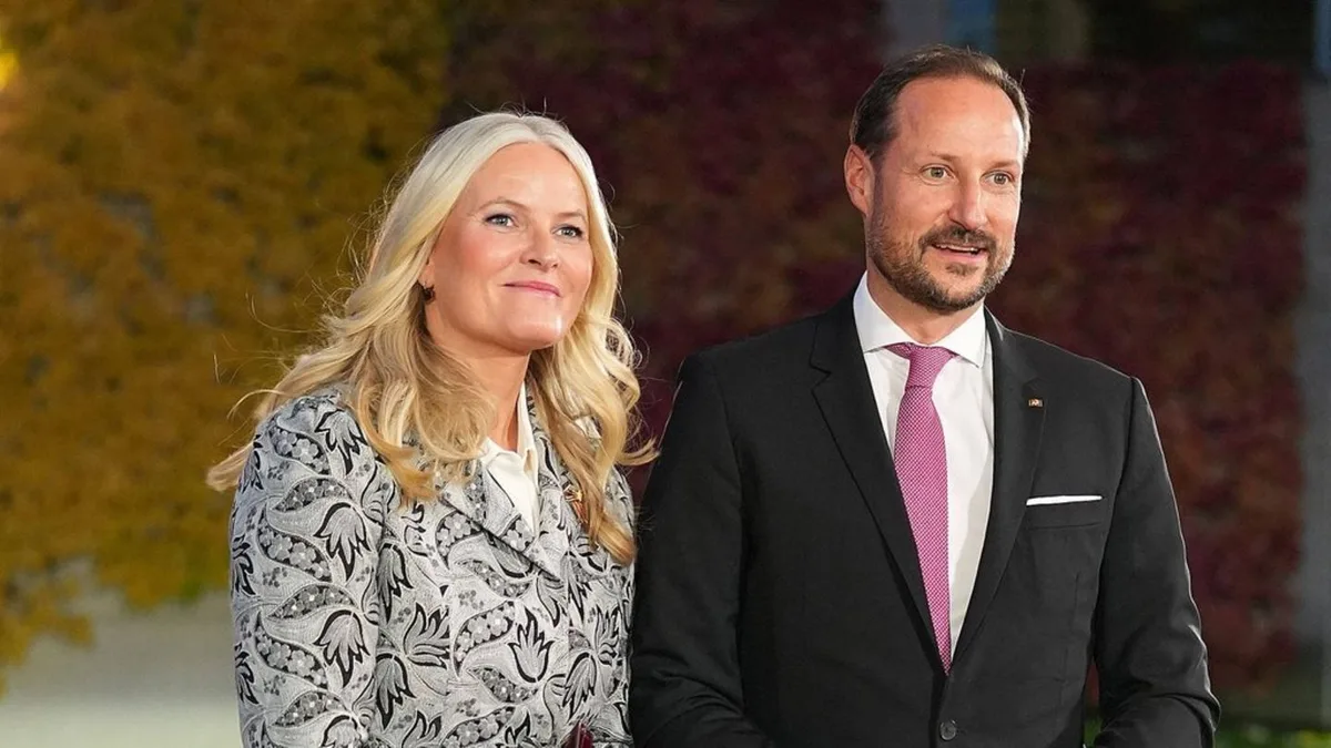Palast feiert Haakon und Mette-Marit: „25 Jahre Liebe, Familie, gemeinsames Leben“