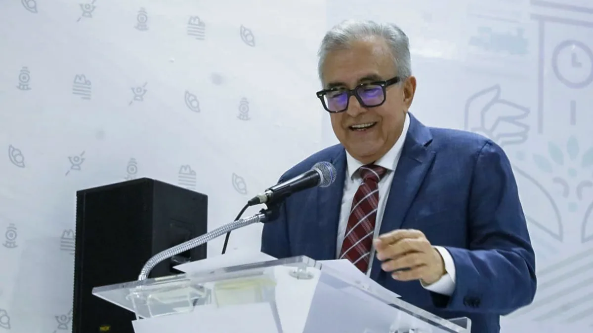Congreso de Sinaloa recibe solicitud de licencia de Rubén Rocha Moya