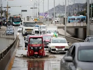 « Une vague de boue a déferlé » : au Pérou, la capitale débordée par les pluies inhabituelles d’El Niño