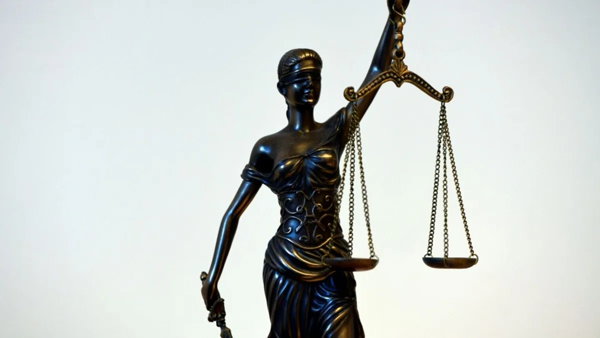 Letzte Verteidigungswelle: Neue Anklage gegen jugendliche Rechtsextremisten