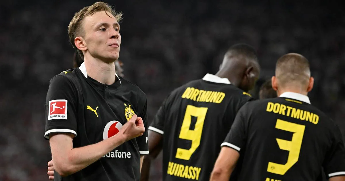 Dortmund mantém o pleno em Estugarda e é líder isolado da Bundesliga