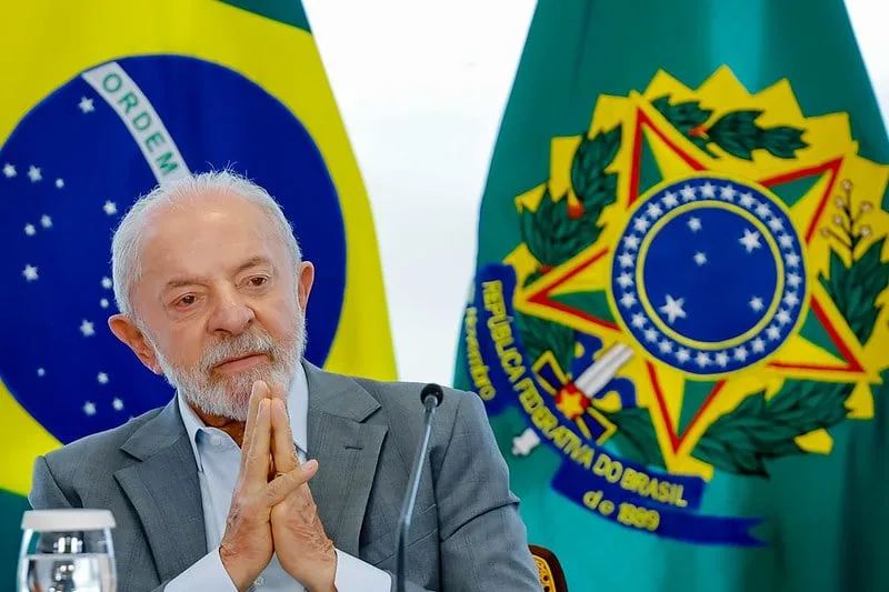 Governo Lula busca assinaturas para garantir mais descanso aos trabalhadores