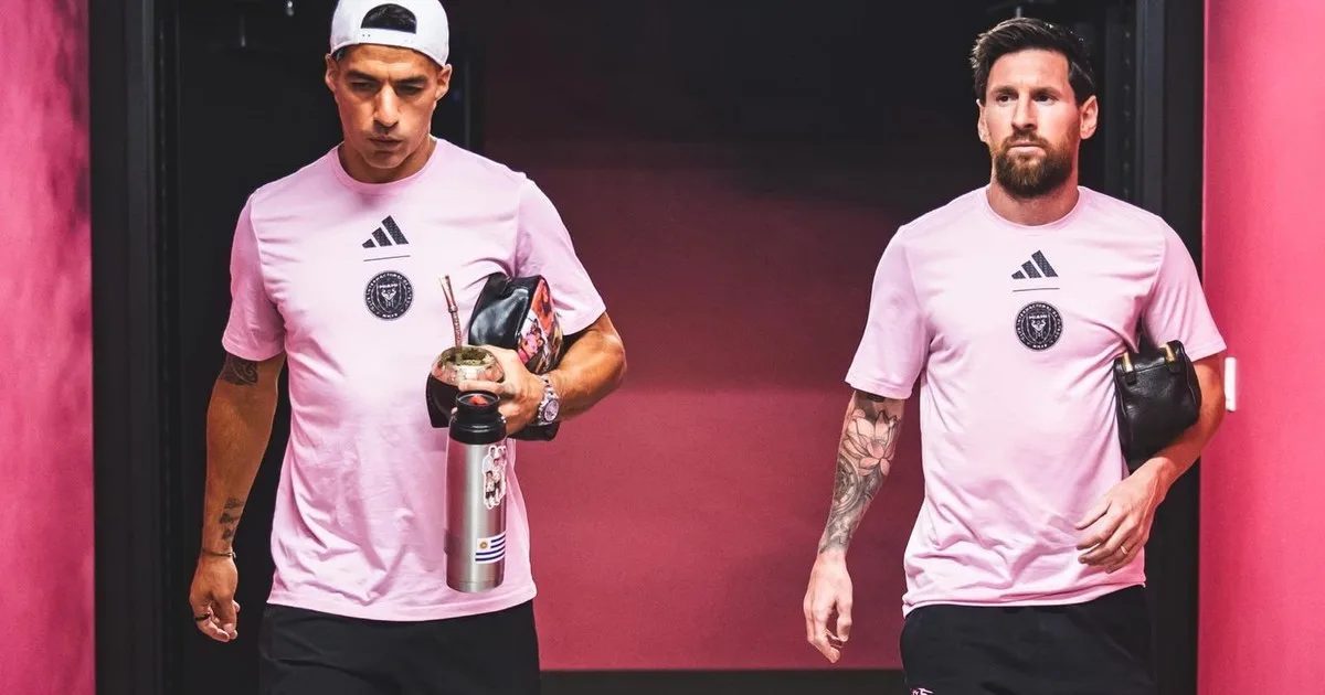 Suarez reveló cómo esta Messi tras su adiós a la Selección