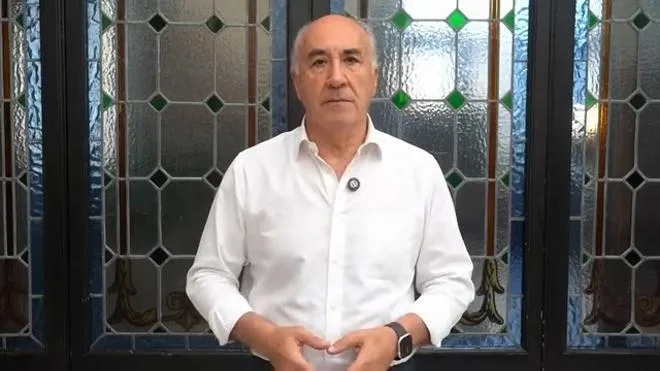 Landaluce se atrinchera en el Ayuntamiento de Algeciras tras la denuncia por agresión sexual y anuncia su candidatura mientras el PP de Cádiz le pide "explicaciones"