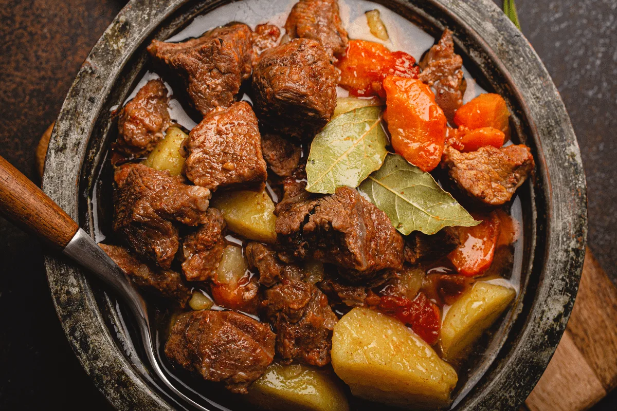 5 receitas saudáveis e ricas em proteínas para os dias mais corridos