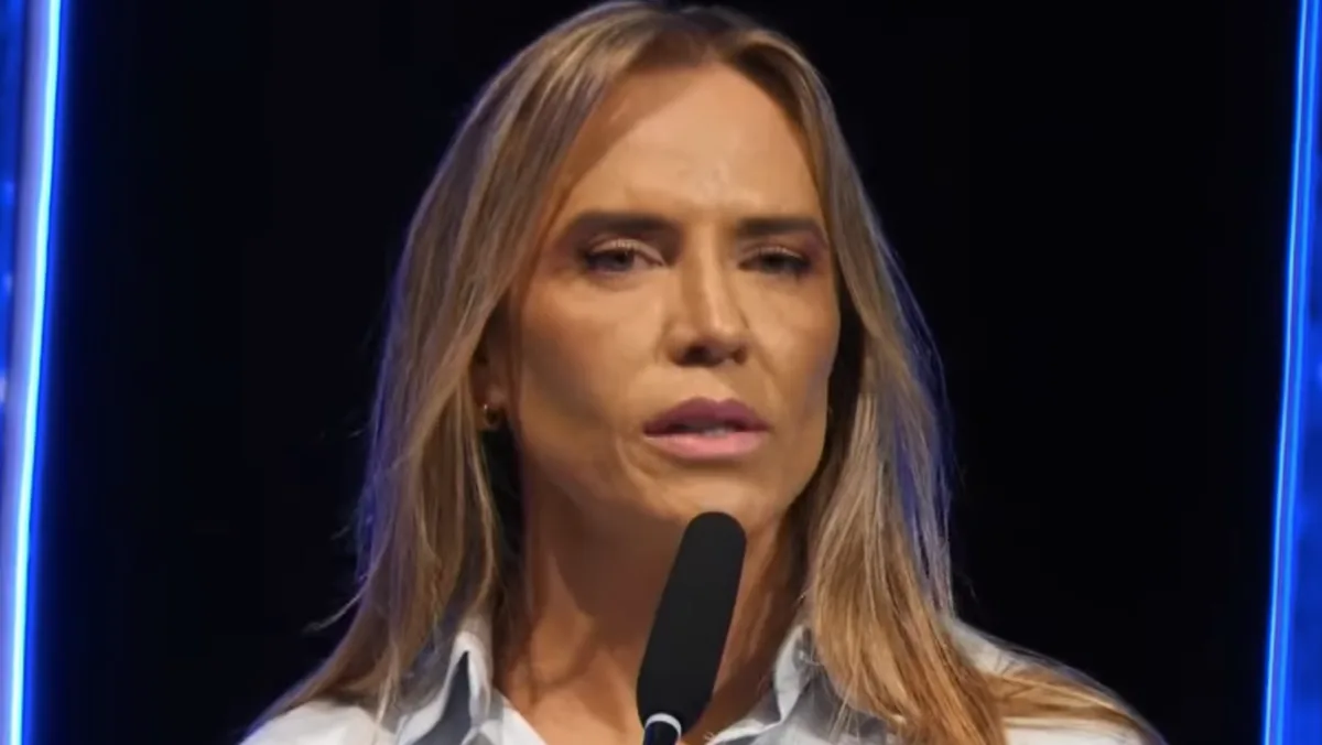 Lula “errou no tom de como se fala com uma mulher”, diz Celina