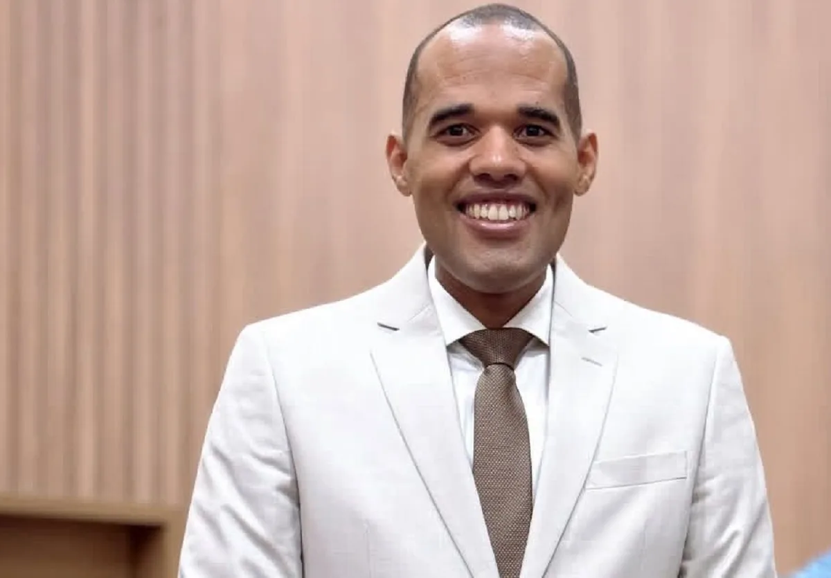 Representação pede demissão do secretário de Saúde de Santo Estevão