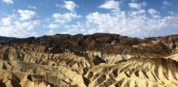 Turista francês morre após carro atolar no Vale da Morte, nos EUA