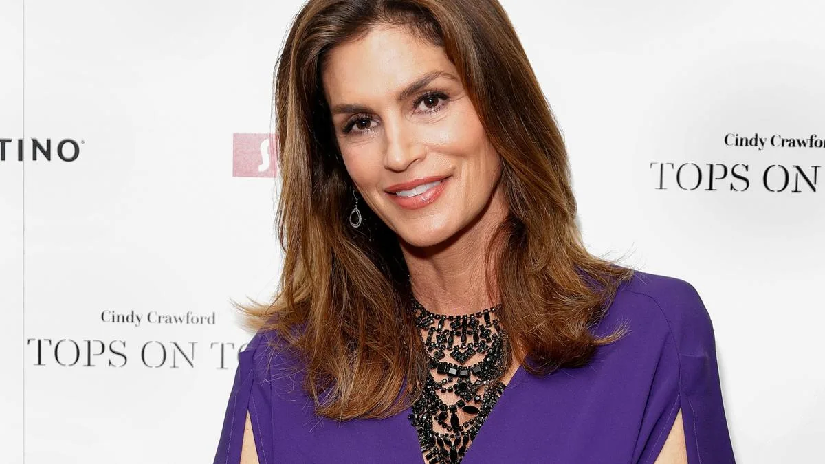 Cindy Crawford lifts lid on retirement plans
