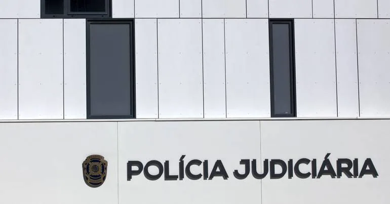 PJ detém homem condenado por abuso de menores na Roménia
