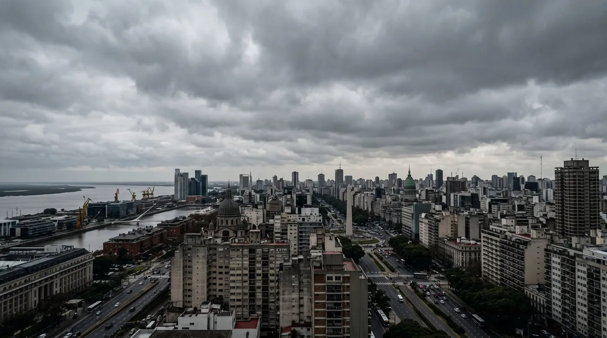 Octubre sin sol: qué es el bloqueo atmosférico detrás de tantos días nublados y con lluvia