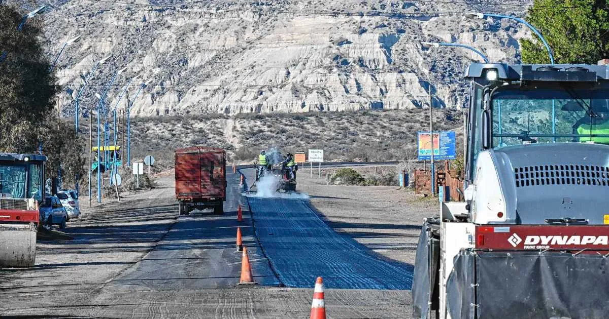 Avanzan los trabajos de repavimentación de las Rutas 6 y 8, obra clave para el Alto Valle y la Línea Sur