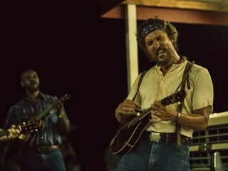 « Oklahoma Honey » : le retour triomphant de Matthew McConaughey dans un western apicole survolté