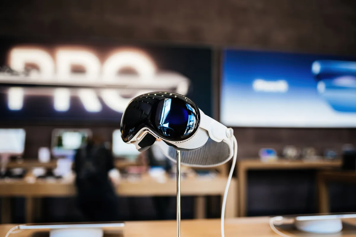Apple licencie 60 employés de Vision Pro : pourquoi ce virage stratégique inquiète