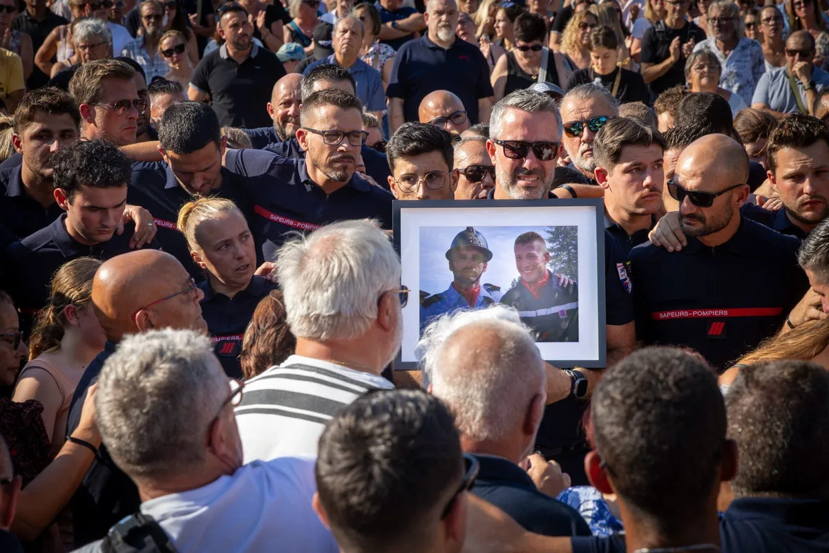 Entre décès en intervention et accidents de la route, le lourd tribut payé par les pompiers