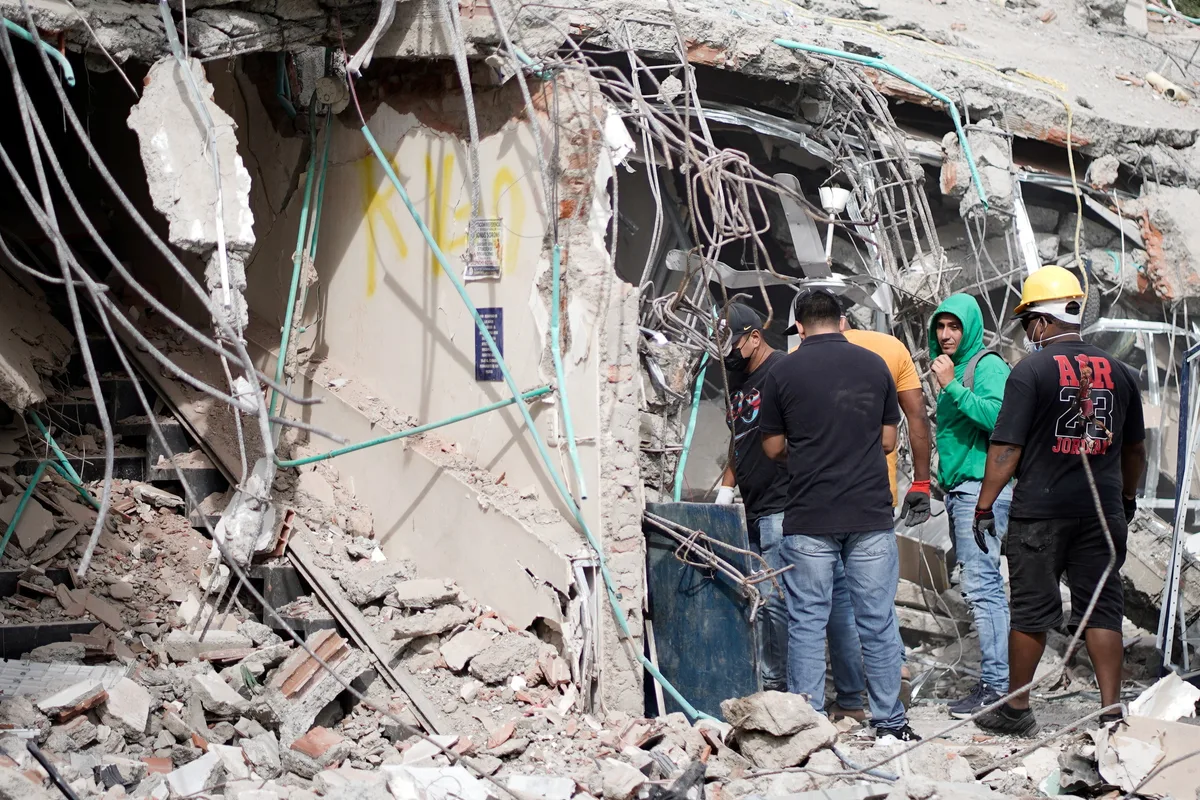Sobreviviente de colapso de la Notaría 20 en Cali en el terremoto relató como sobrevivió: “Mi esposa no resistió”