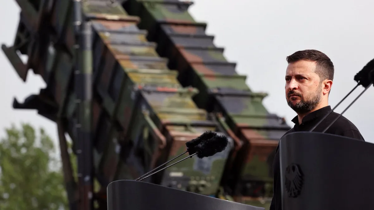 L'Ukraine prévoit un budget de défense record de 97 milliards d'euros en 2027 mais aura quand même besoin de plus de 45 milliards d'euros d'aide financière internationale