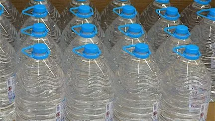 La hausse des prix du plastique "repart de plus belle", alerte le premier syndicat français de la filière, après la reprise des hostilités entre les États-Unis et l'Iran