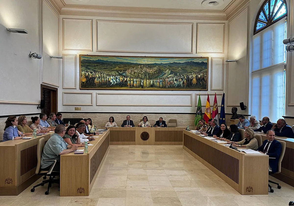 La Diputación de Toledo aprueba el mayor contrato de su historia: 225 millones para carreteras