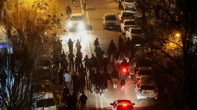 Todesstrafe im Iran: Iran richtet Mann wegen Beteiligung an Massenprotesten hin
