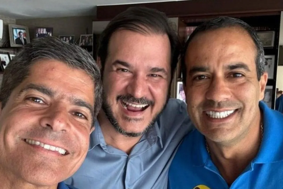 Bruno Reis reage a escândalo de Rueda com ex de Jair Renan Bolsonaro