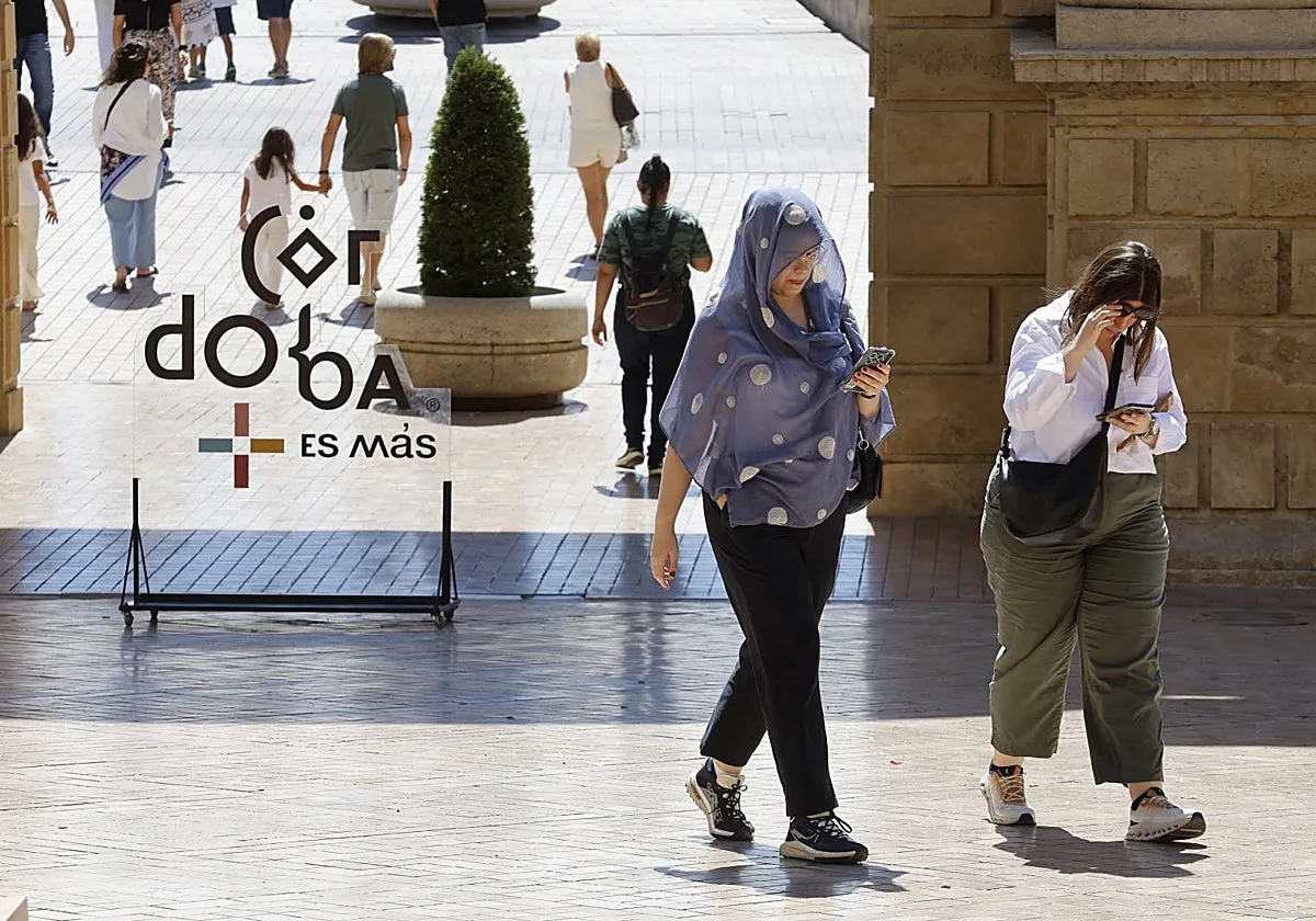El calendario laboral de 2027 fija diez festivos oficiales para Andalucía