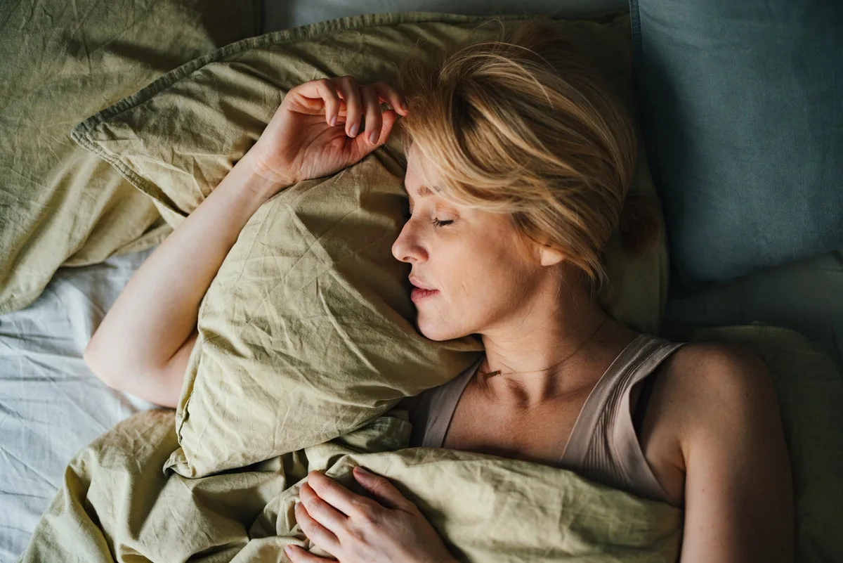 Never feel guilty again: Weekend lie-ins may help your heart, experts claim
