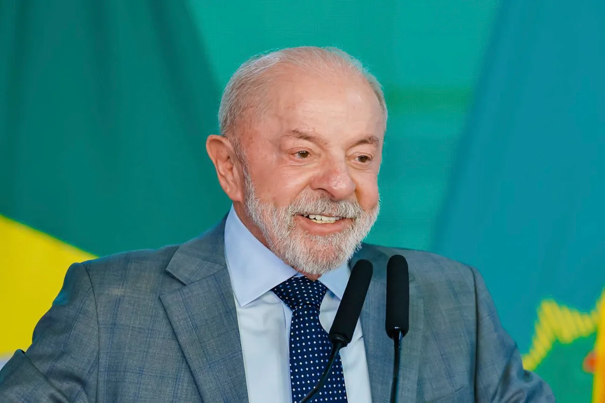 De graça! Lula anuncia distribuição de “canetas emagrecedoras” pelo SUS
