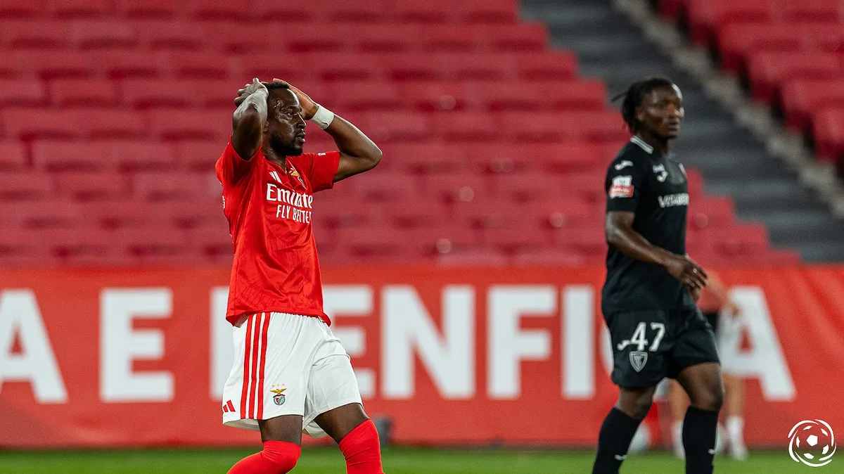 Dodi Lukebakio mais perto de deixar o Benfica e rumar ao Besiktas: eis os valores e estimativa de prazo para o fecho do negócio