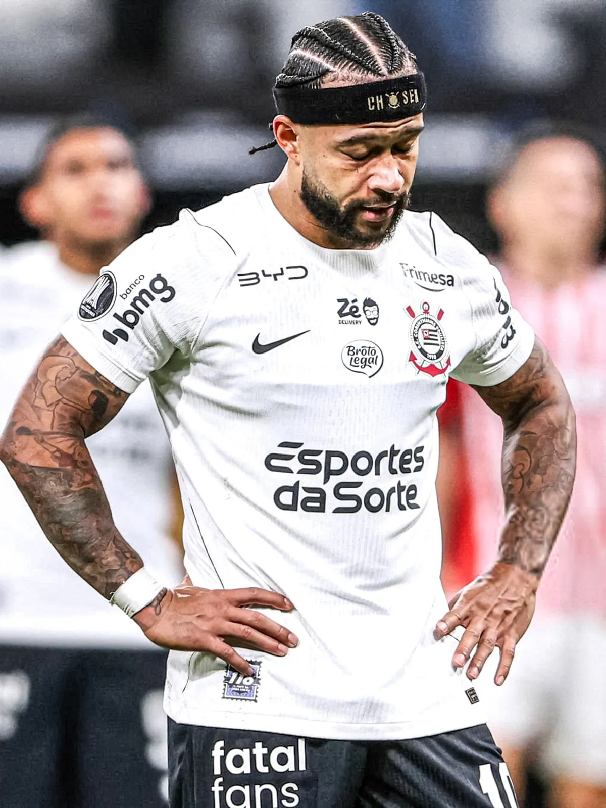 ‘Condena’ a Memphis Depay