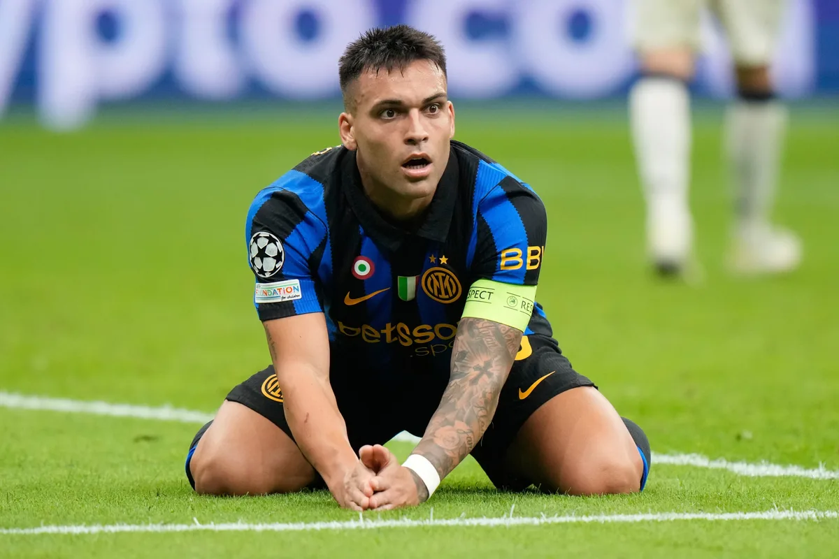 Lautaro Martínez se desgarró y estará inactivo durante más de un mes: problemas para Inter y la selección