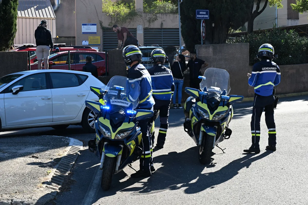 Bouches-du-Rhône : un principal de collège et un professeur blessés par des tirs de fusil de chasse
