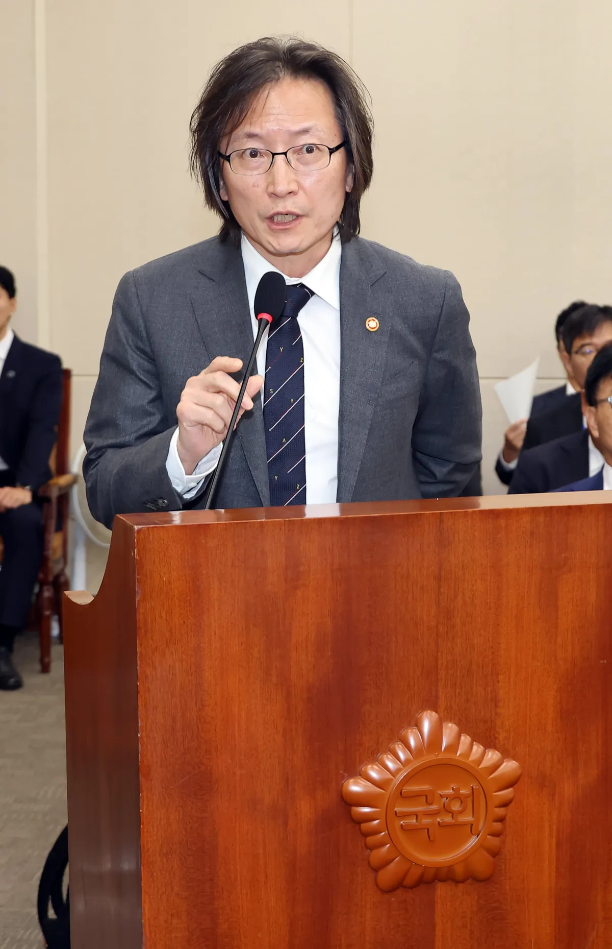공정위원장 “가맹 본부와 교섭하는 점주단체 등록 요건 완화할 것”