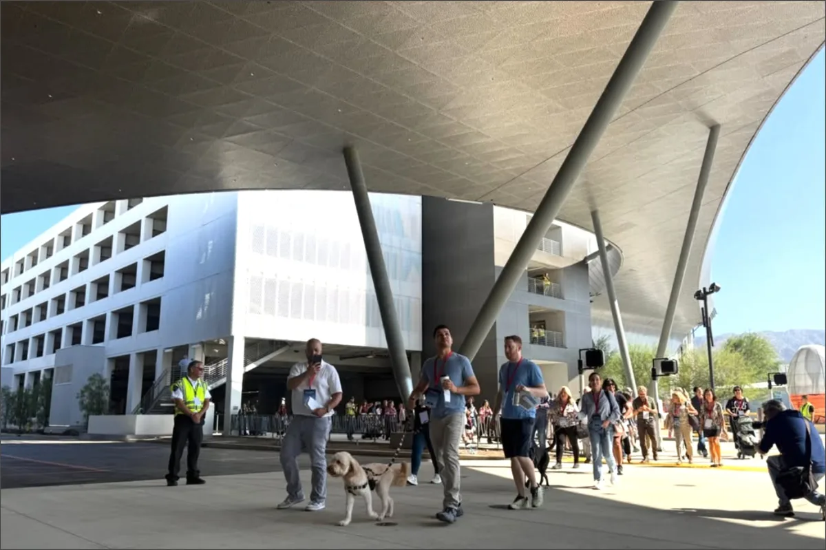 Demolieron una terminal de 96 años en un aeropuerto de California y construyen un edificio un 50% más grande