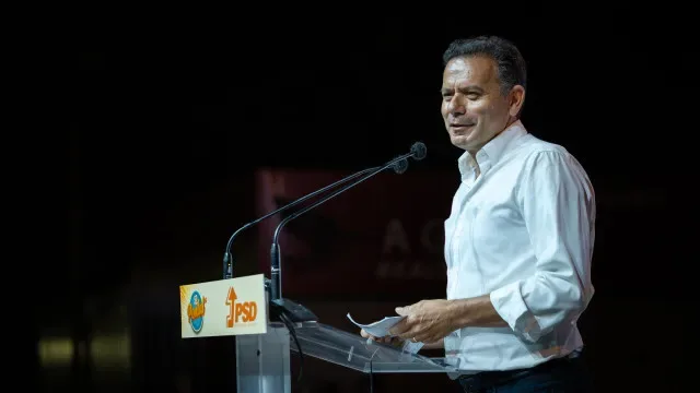 Montenegro está "no País das Maravilhas"? Reações ao discurso no Pontal