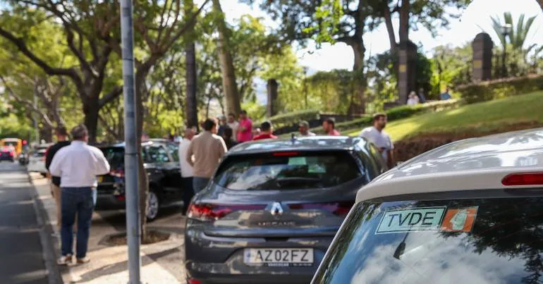 Açores. PS acusa Governo de incumprimento do regime TVDE