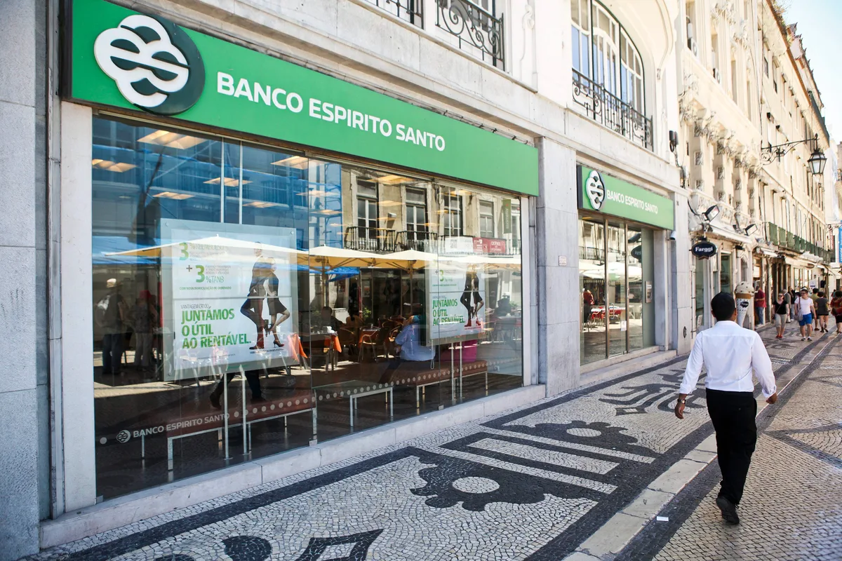 Crédit Agricole avança com ações judiciais de mil milhões de euros contra Salgado, Morais Pires e Rioforte