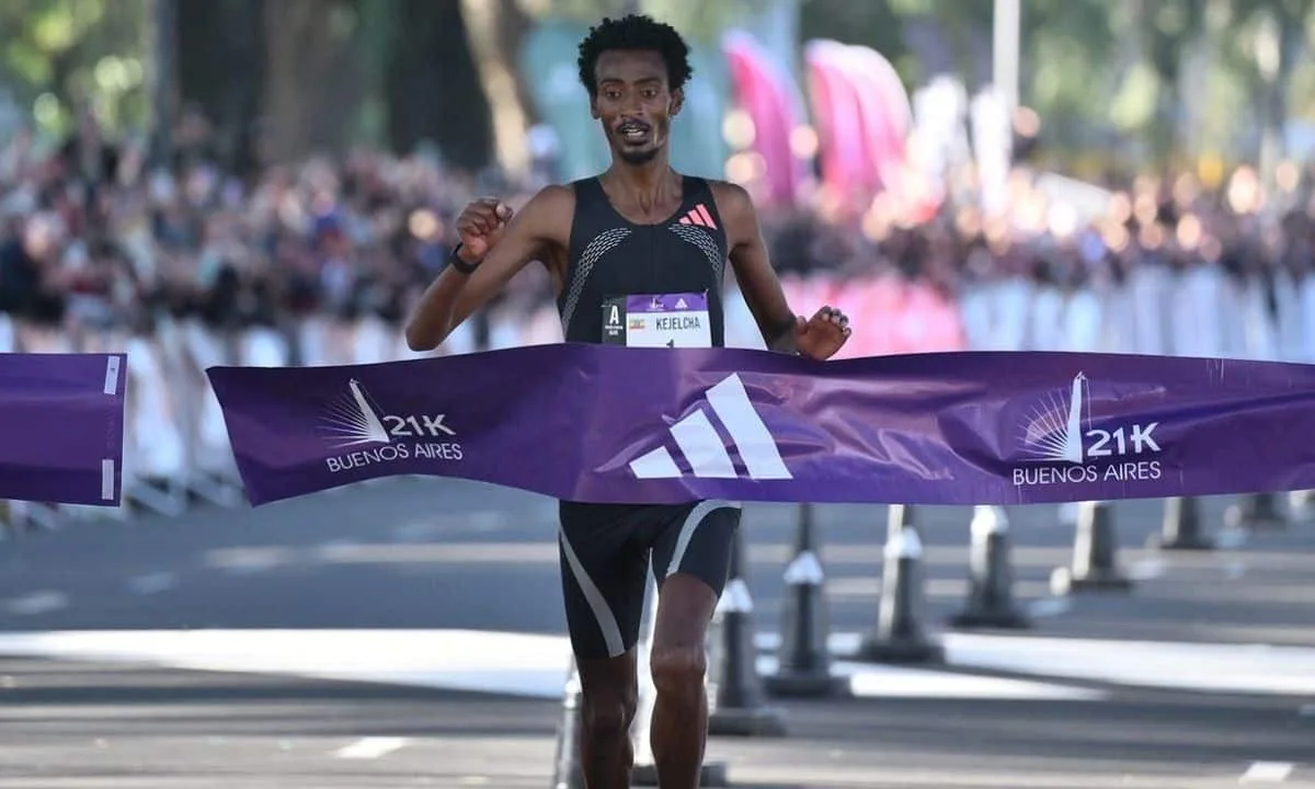 Núbia Oliveira quebra recorde brasileiro na meia-maratona de Buenos Aires