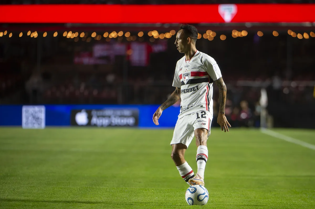 Iago se aproxima de marca que não alcança desde 2024 e acirra disputa no São Paulo