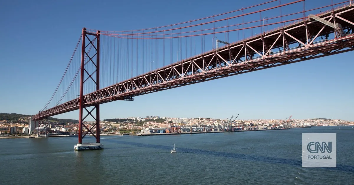 "A maior operação mundial de embarcações elétricas com este tipo de carga": Lisboa estreia frota de dez ferries elétricos no Tejo