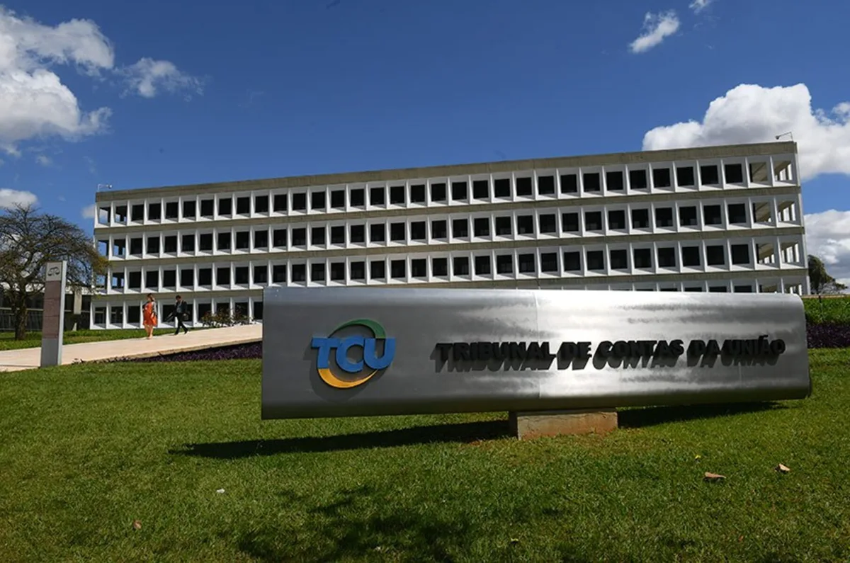 MP de Contas pede suspensão do reajuste do Bolsa Família