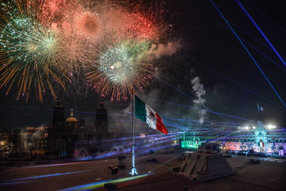 Funcionarios acusan falta de respeto de EEUU por mensaje “Viva México, Made in China” durante Fiestas Patrias