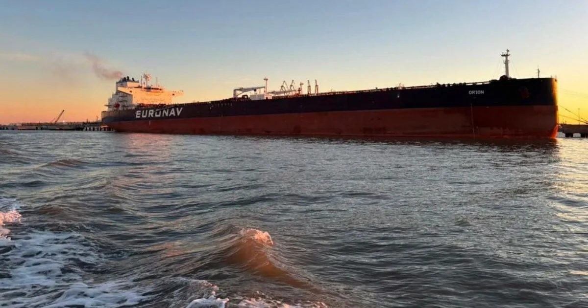 El impacto de Vaca Muerta en las exportaciones: Puerto Rosales alcanzó los 200 buques petroleros operados durante 2026