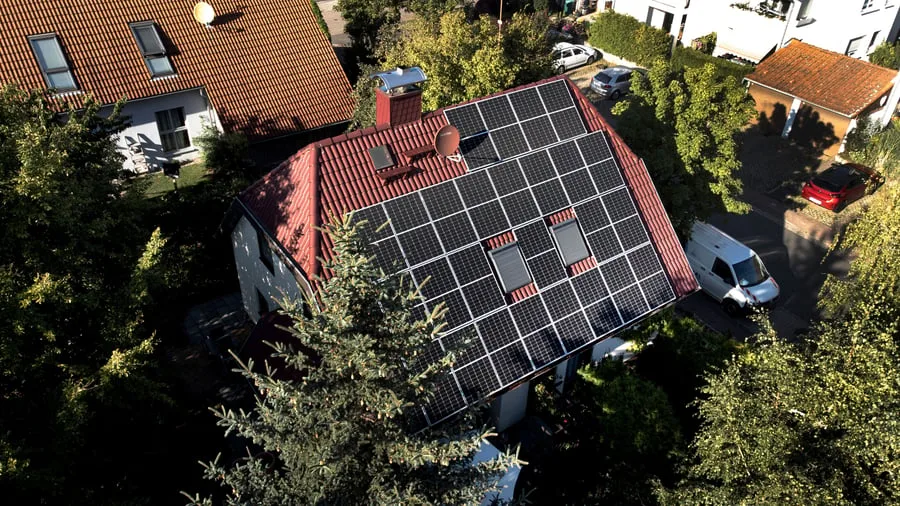 Einspeisevergütung fällt weg: So lohnt sich Solarstrom auch ohne staatliche Förderung