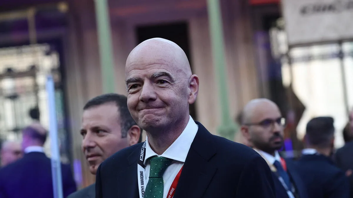 "Infantino é um sintoma dos problemas muito mais profundos da FIFA"