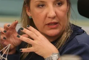 Debate sobre fim da 6×1 é ‘populista e inócuo’, diz coordenadora econômica de Flávio