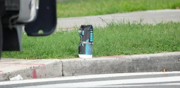 Polícia fecha avenida após alerta de bomba, mas encontra brinquedo sexual