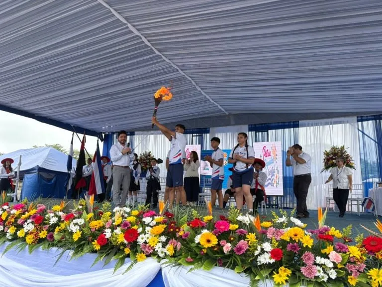 Costa Rica recibió la Antorcha de la Independencia Centroamericana en Peñas Blancas